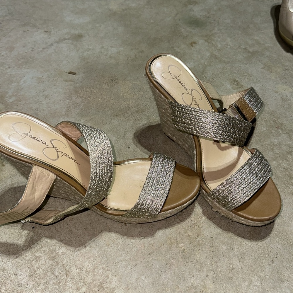 Wedges - Picture 2 of 4